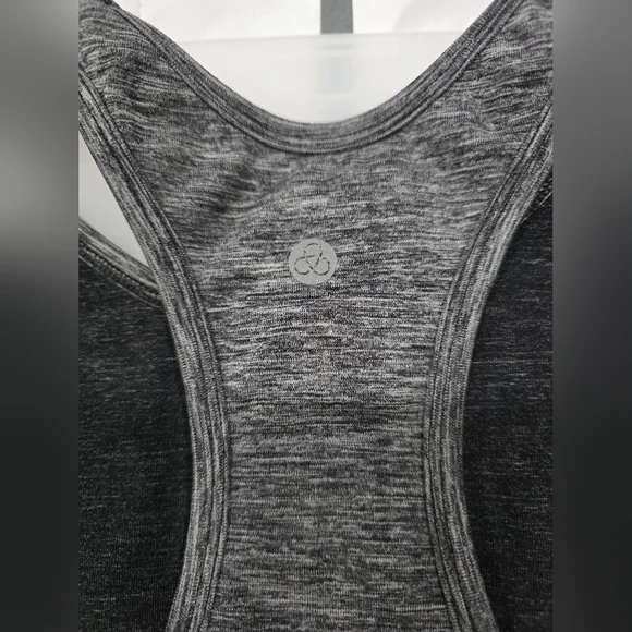 Zella Tank - Picture 4 of 5